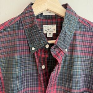 J Crew Holiday plaid Men’s buttondown shirt, size M